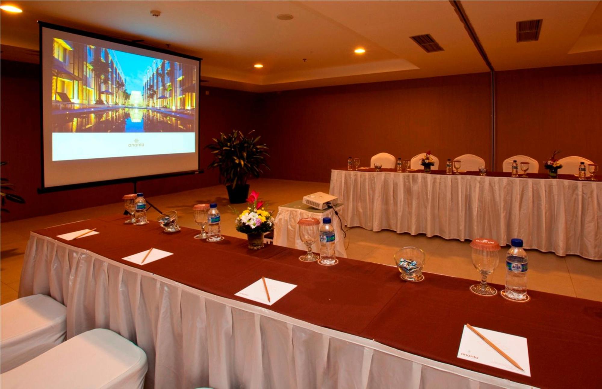 Ananta Legian Hotel Extérieur photo
